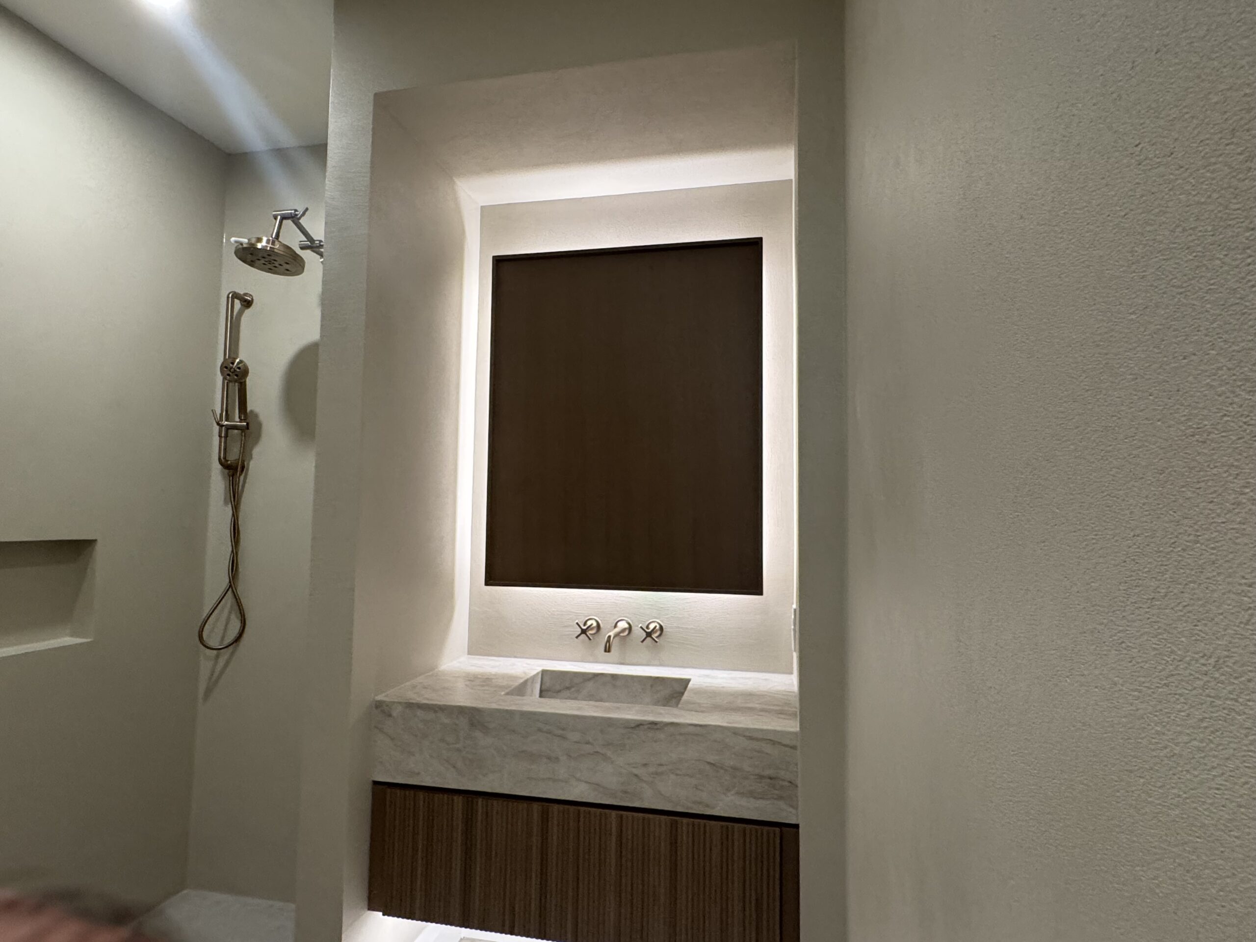 Full microcement bathroom in Ottawa